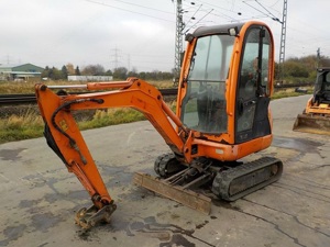 Minibagger JCB 8018 2013 Bild 3