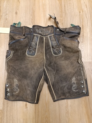 Echte Lederhosen Neuwertig zu verkaufen 95  stück Bild 2