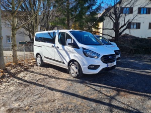 Ford Transit Custom Bus 9 Sitzer Bild 2