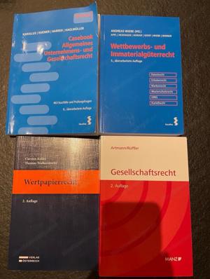 Fachbücher Unternehmensrecht Bild 2