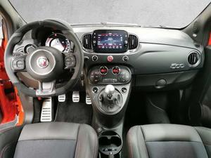 Abarth 695 Bild 8