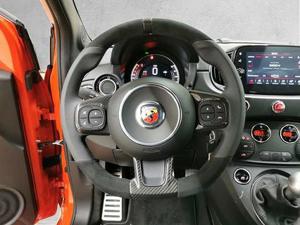 Abarth 695 Bild 9