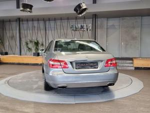 Mercedes-Benz E 200 Bild 10