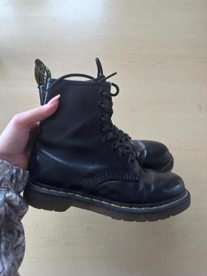 Dr. MARTENS Größe 37 für Damen Bild 2