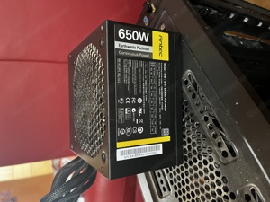 650W PC Netzteil (Platin zertifiziert)