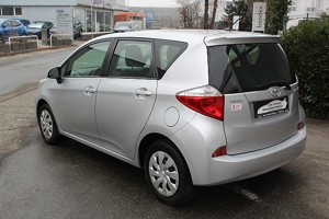 Toyota Verso-S 1,33 dVVT-i aus erster Hand 2012! Bild 4