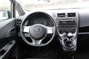 Toyota Verso-S 1,33 dVVT-i aus erster Hand 2012! Bild 7