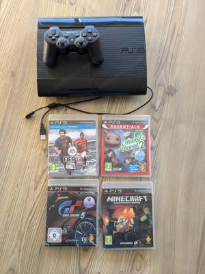 PS3, Controller+Ladekabel, 4 Spiele 