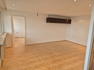 Frisch renoviertes Wohnjuwel - 4-Zimmer-Wohnung mit Seeblick in Lochau Bild 9