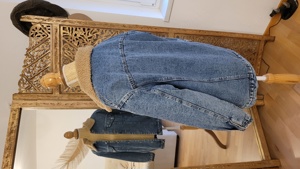 Gefütterte Jeansjacke mit Teddyfell für Damen in Größe S - Neuwertig Bild 2