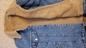 Gefütterte Jeansjacke mit Teddyfell für Damen in Größe S - Neuwertig Bild 4