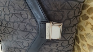 Calvin Klein Handtasche - silber anthrazit Bild 5