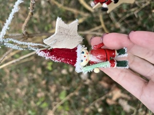 Ich suche Christbaumanhänger aus Holz