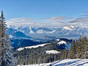 Ski Tag mit Hüttenzauber: Aprés Ski, Hottub, Raclette, offener Kamin und mehr