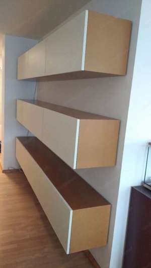 Hochwertiger Wandschrank