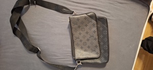 Louis Vuitton Messenger Tasche