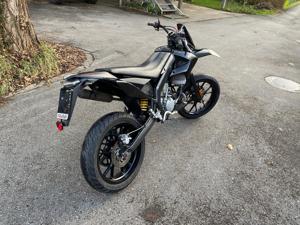 Moped Gilera SMT 50 ccm Bild 2