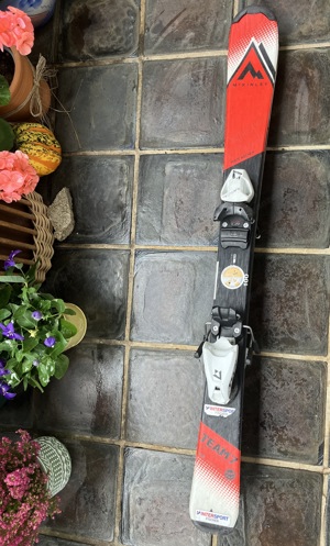  Verkaufe Ski -100cm.  30E 