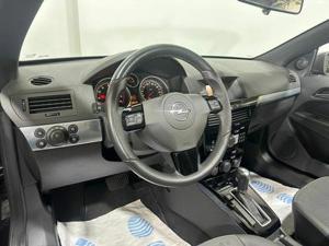 Opel Astra Bild 9