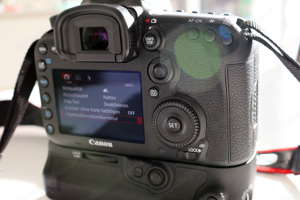 EOS 7D MII Canon Digitalkamera mit ca. 8000 Auslösungen (7647) Zweitgehäuse Bild 5