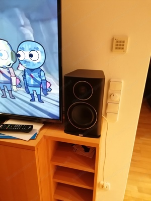 Elac Carina Lautsprecher und Marantz 6007 Versterker  Bild 2