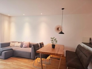 2 Zimmer Wohnung zu vermieten in Toplage Bild 2