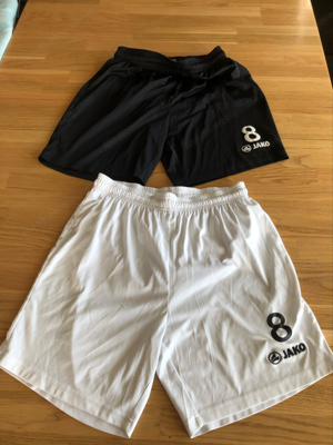 2 Jako Herren Shorts Gr. S Nummer 8 Bild 1