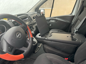 Opel Vivaro Bild 5