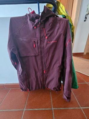 ski jacke  hardshell vaude,  zimtstern und Burton Jacke. Bild 4