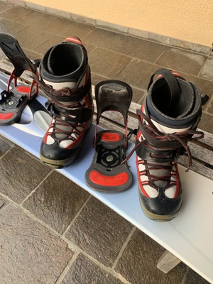 F2 - Snowboard mit Bindung und Schuhe gr. 43