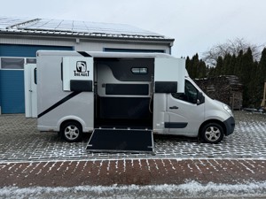 Pferdetransporter Theault Proteo Automatik Nur 60300KM Klima Navi Bild 2