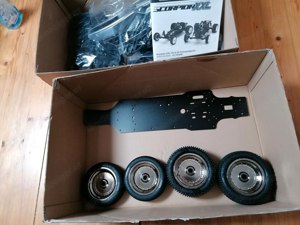 Kyosho Scorpion XXL Kit Bausatz 2WD Bild 4