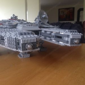 Lego Star Wars Ultimative Millennium Falcon (10179) Bild 4