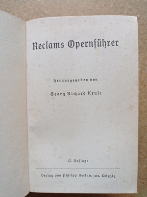 Reclams Opern- und Operettenführer von 1942 Bild 2