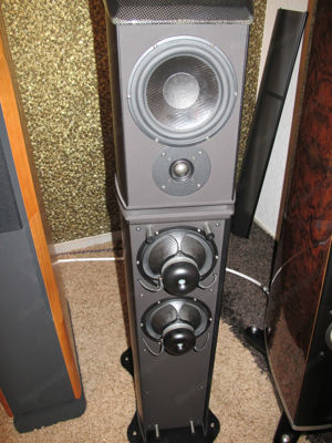 Wilson Benesch Chimera High End Standlautsprecher in schwarz neuwertig