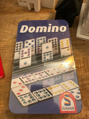 Domino