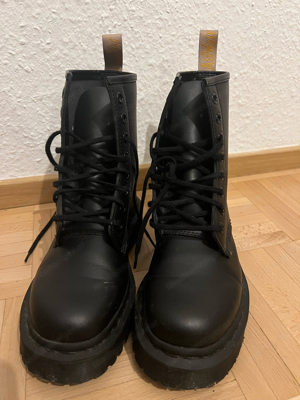 Dr. Martens Bild 1