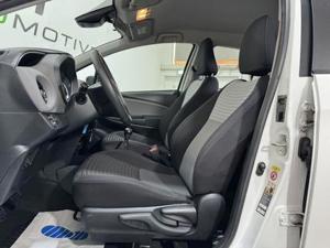 Toyota Yaris Bild 12