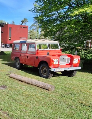 Land Rover 109 Station 6 Zylinder