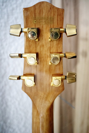 Ibanez Jumbo-Gitarre aus Olivenholz   Traumklang, top Zustand inkl. Tasche! (EW35ABE-NT Exotic Wood) Bild 6