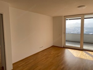 Vermiete helle 2 Zimmer mit Blick in die Berge  Bild 5