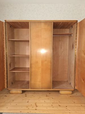 Schlafzimmerschrank Bild 2