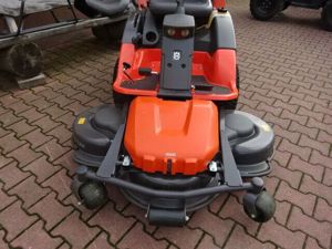 Husqvarna Rider Rasentraktor R422TS AWD Bild 5