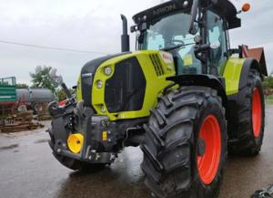 claas Arion 550 CMATIC-Stage V Cebis Bild 3