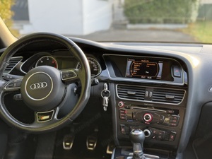 Audi A4 Avant (S-Line), Allrad Bild 4