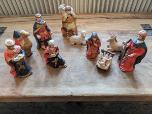 Krippe Figuren aus Keramik  Bild 3