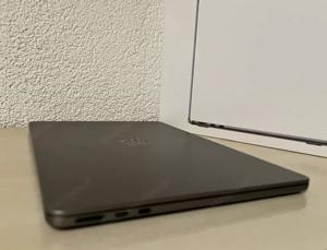 MacBook Air 13 Zoll, M2, 16 GB RAM, 256 GB, 8 Core CPU, Spacegrey, mit Care Plus Bild 4