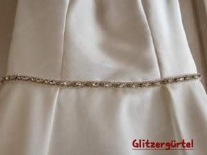 Elegantes Brautkleid Größe 34-36 Bild 3