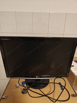 LG W2452T Monitor zu verschenken 