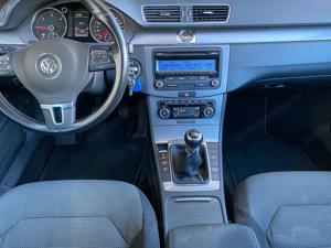 VW Passat Variant  - 1,6 TDI bluemotion Bild 6